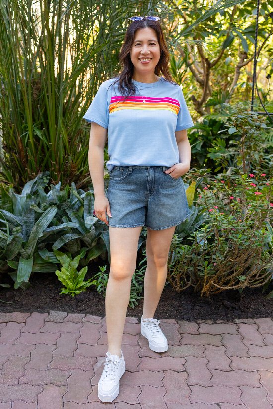 LEVI'S Blue Cinch Mid Thigh Shorts 2